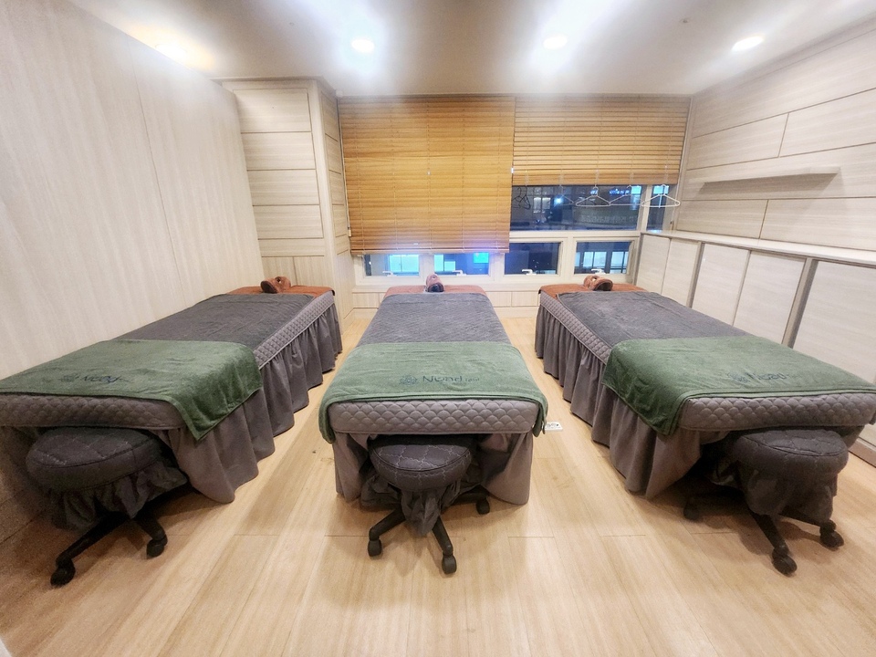 경기도 수원시 영통구 마사지샵 매도합니다. 관심 있으시면 연락 주세요ㅣ광교 마사지샵매매 광교 점포매매 #4