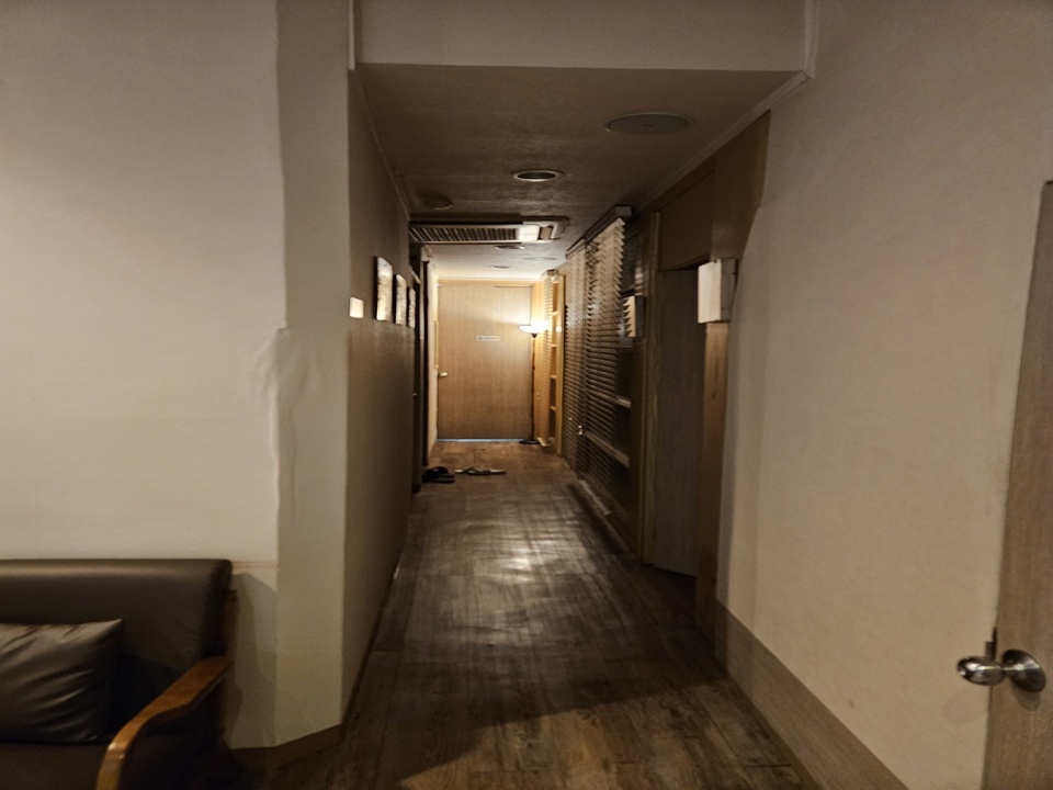 송파구 잠실동 잠실새내역 타이마사지샵 매매합니다. 많은 연락 부탁드려요.ㅣ송파 마사지샵매매, 송파 점포매매 #3