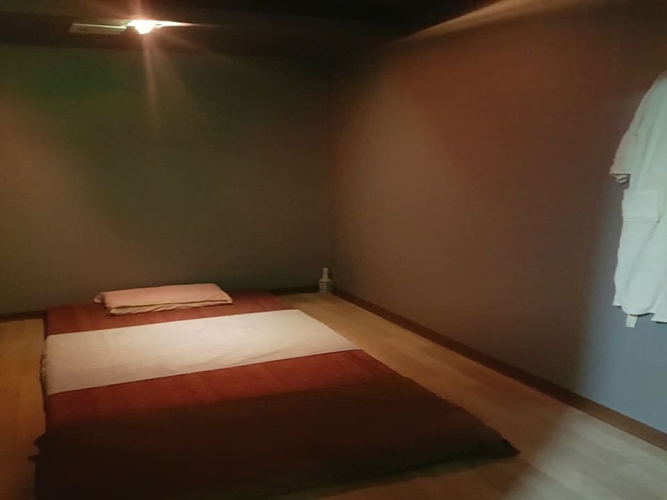 테라피닷컴ㅣ파주에 위치해 있는 태국마사지 마사지샵매매 합니다.ㅣ파주 마사지샵매매, 파주 점포매매 #6