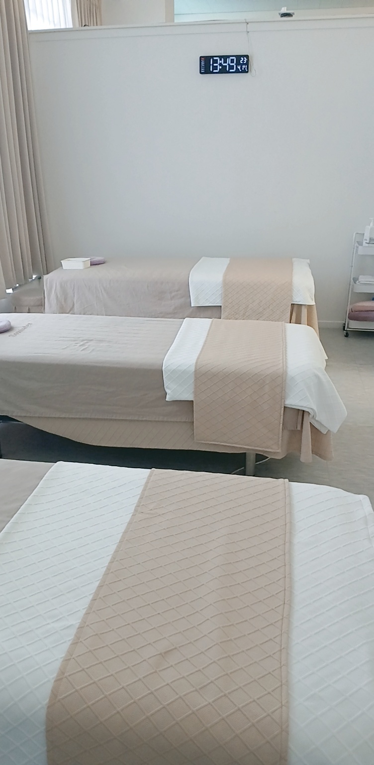 경력있는 카운터 모집합니다. #3
