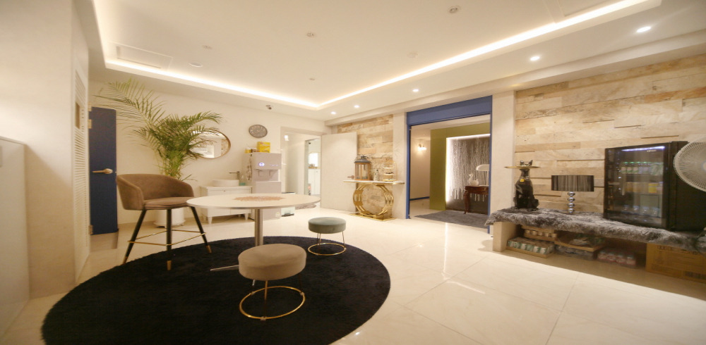 ✨페이보장✨ 선릉역 인근 레드스웨디시에서 관리사님을 모집하고 있습니다.✨초보환영 !! …