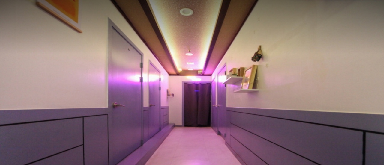 일산 로드샵 [야옹이스웨디시] 여 관리사 모집합니다 ⭐숙식 제공⭐상주 가능⭐무료 맞춤 …