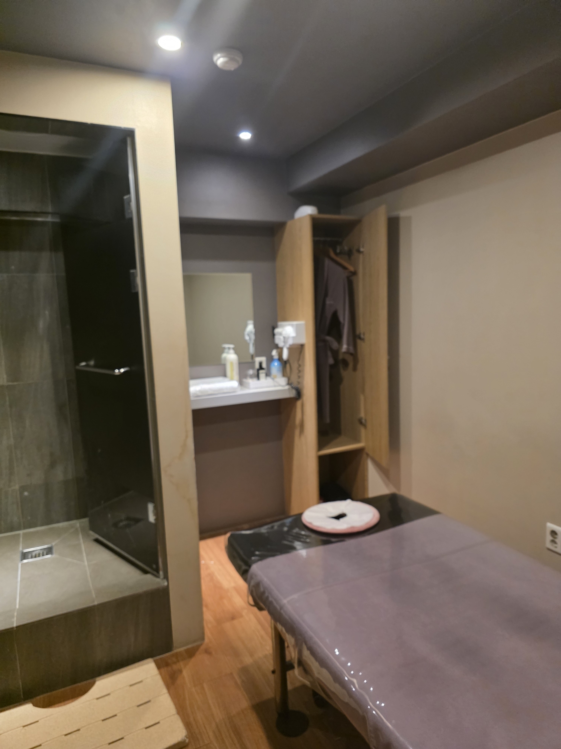 부산 [라온테라피] ☘️마사지 & 피부 관리 관리사 모집☘️주간/야간/상주☘️경력 우대☘️초보 가능☘️ㅣ부산 마사지구인 #2