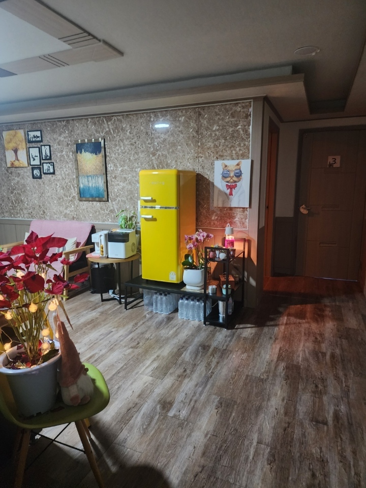 광주 솔로몬테라피☘️알바환영☘️숙식제공☘️40대까지 가능☘️스웨디시 아로마 스포츠 샵☘️ㅣ광주 마사지구인 #3