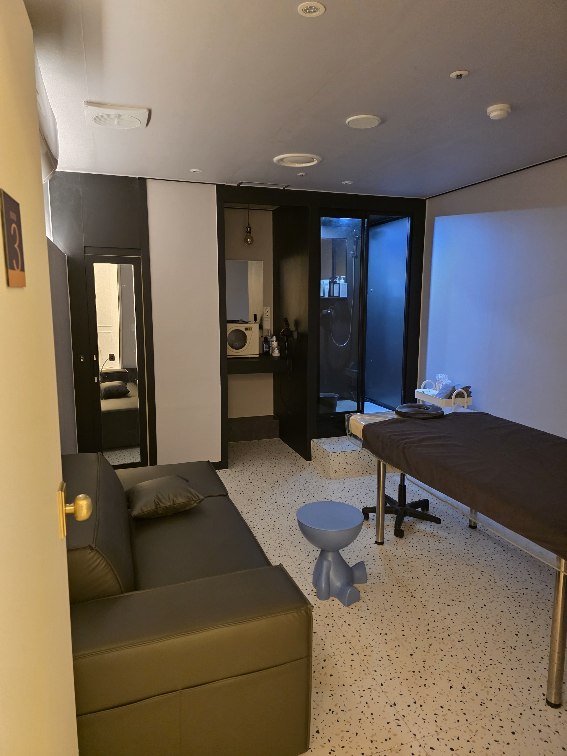 울산 달동 ⭐신규 오픈⭐디아나울산⭐에서 관리사님 모십니다.⭐개인방 지급⭐만근비 지급⭐ㅣ울산 마사지구인 #3