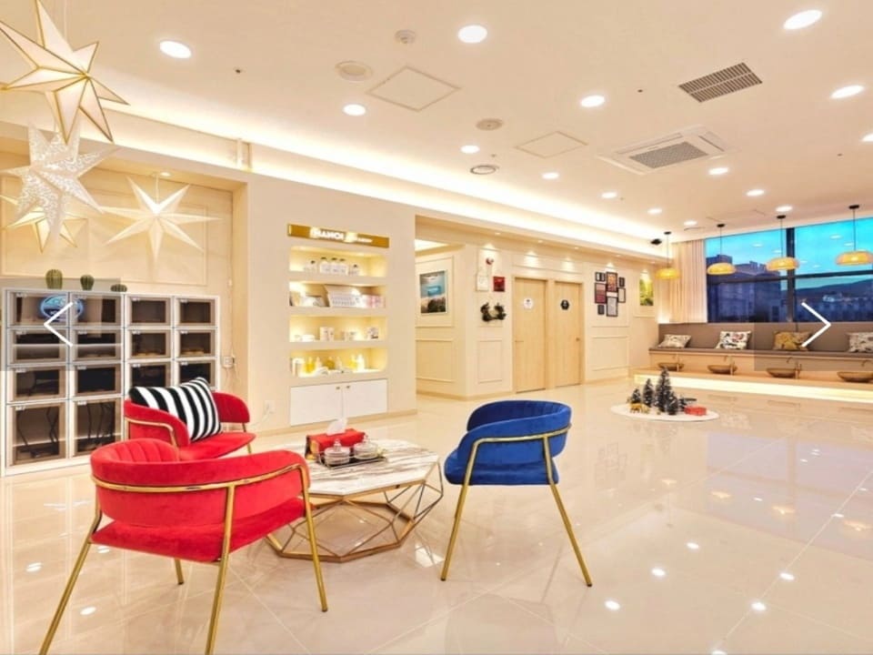 춘천 온의동 [더하노이풋앤바디] ◆ 더하노이풋앤바디 춘천온의점에서 여관리사님 구인합니다 ◆ㅣ춘천 마사지구인 #3