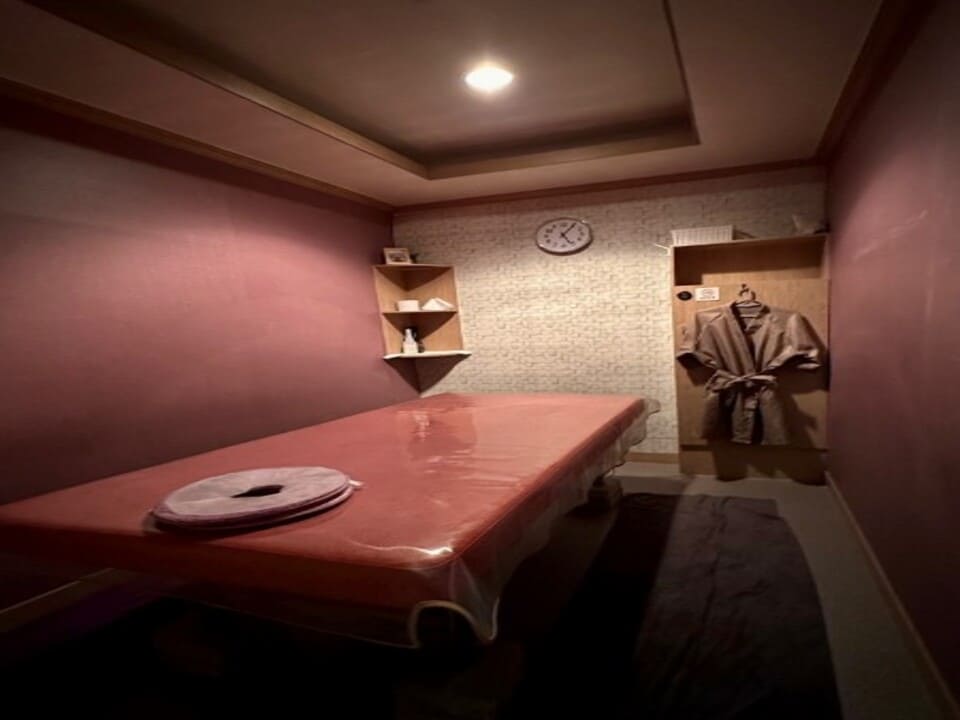 김포 구래동 ✨더명품스웨디시✨45분단일코스/김포최고페이보장/개인대기실/소개비,만근비30만/갯수걱정없는샵ㅣ김포 마사지관리사구인-테라피닷컴 #4