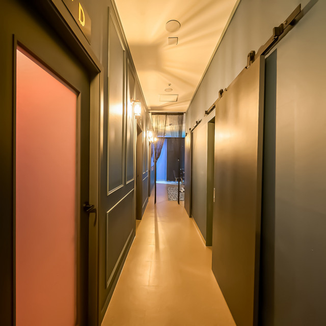 dfbdbcfe72d4722fe5c314f05c51cb24ff7b4683.jpg class=